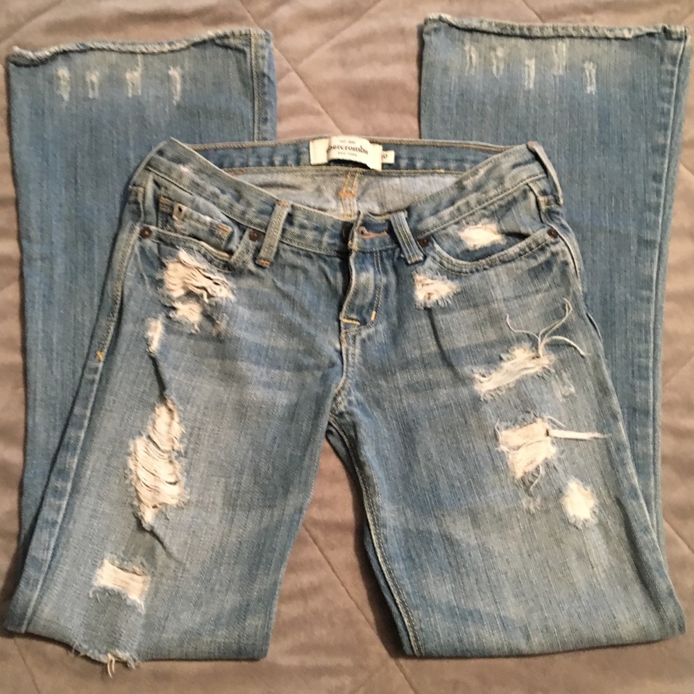 Abercrombie kids jeans distressed